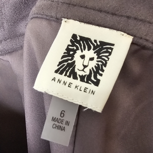 Anne Klein gray faux suede pencil skirt size 6 NWT - Picture 10 of 10